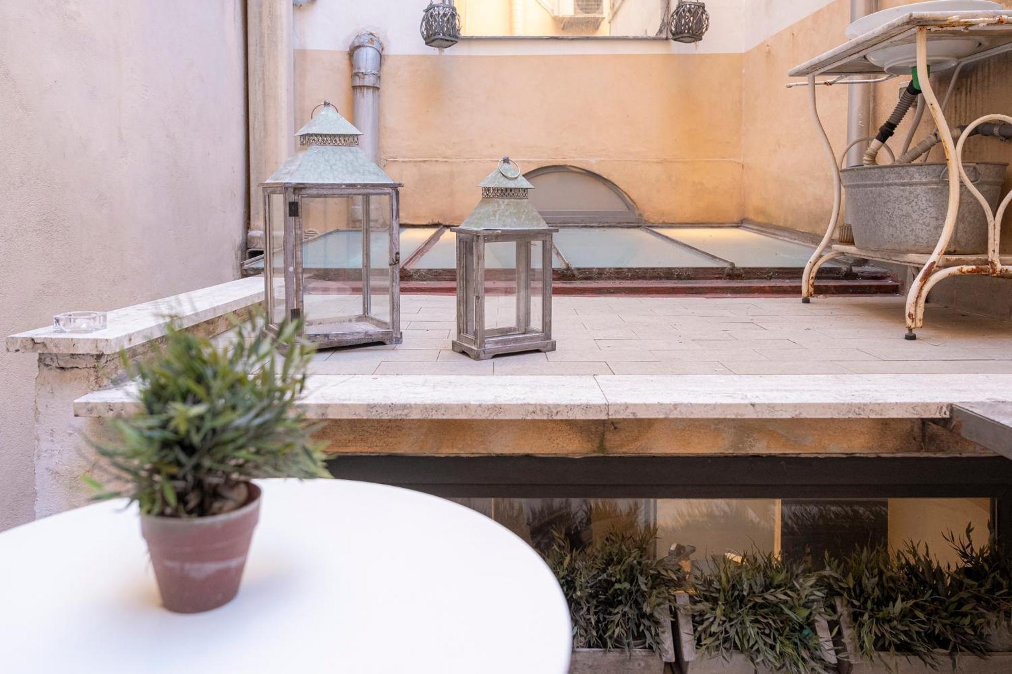 Homehouse Serpenti - Colosseum - Rione Monti 罗马 客房 照片